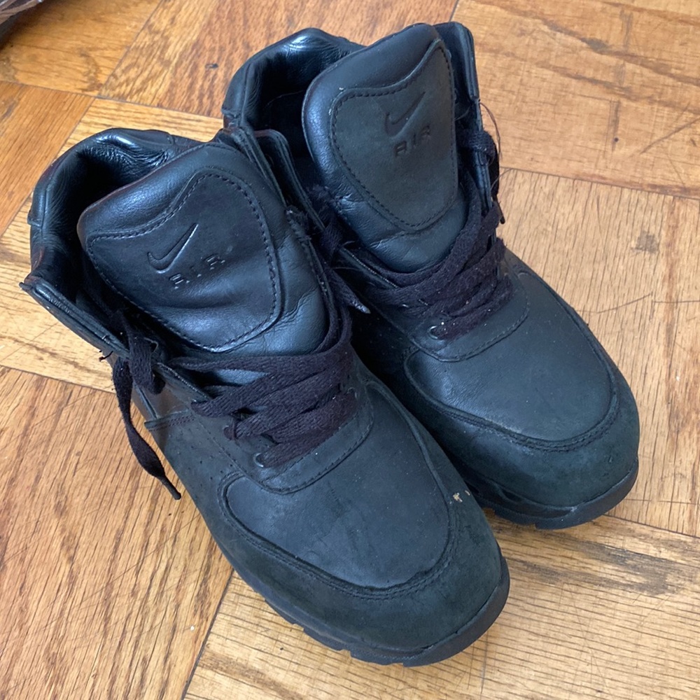 Nike act boots